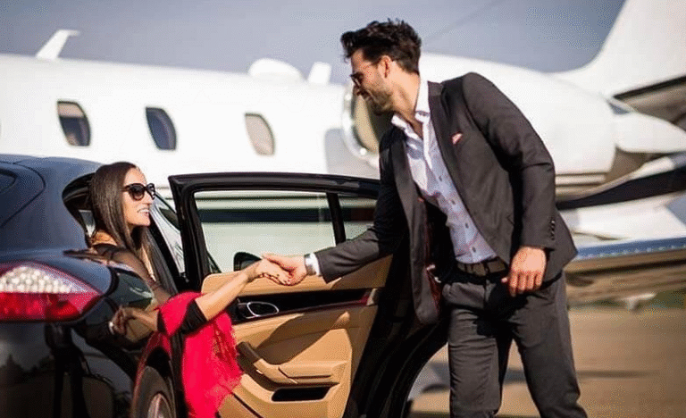 Why Pre-Booked Limos Are Safer Than On-Demand Rides